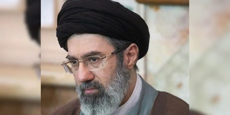Mojtaba Jamenei, hijo del fallecido Alí Jamenei, ha sido elegido como el nuevo Líder Supremo de Irán