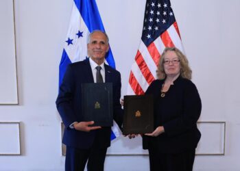 Gobierno de Nasry Asfura y Estados Unidos firman acuerdo para fortalecer el sistema sanitario nacional
