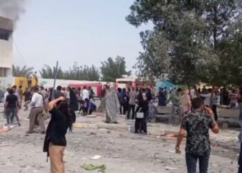 Al menos 153 estudiantes murieron en un ataque a una escuela de niñas en Irán, según informan medios estatales