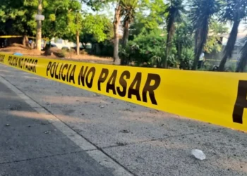 Hondureña pierde la vida a bordo de una motocicleta conducida por un hombre en supuesto estado de ebriedad en El Salvador
