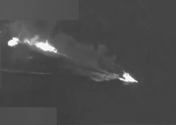 Estados Unidos destruye otra lancha en el Pacífico y tres ocupantes sobreviven