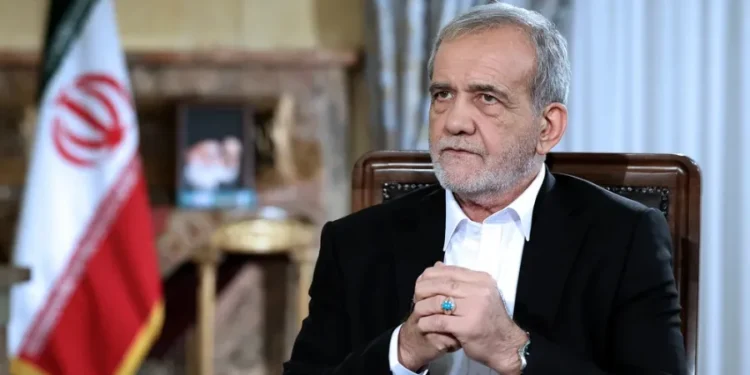 Presidente iraní responde a la “ilusión de borrar a Irán del mapa” expresada por Trump