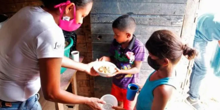 ¡Alarma alimentaria en Honduras! 45 de cada 100 hogares solo comen dos veces al día