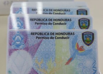 No hay material para la impresión de las licencias de conducir en la capital ¿Y ahora?