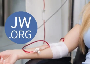 La Iglesia de los Testigos de Jehová flexibiliza su doctrina y permite las autotransfusiones de sangre