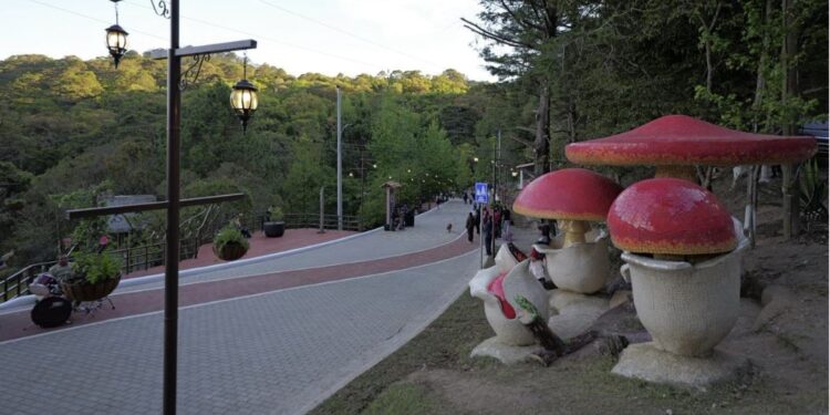 Turismo inauguró el Paseo Turístico Quiscamote en La Esperanza, Intibucá