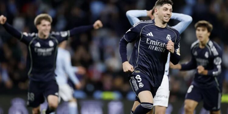 Gol de Valverde en el último suspiro le da el triunfo al Real Madrid en Balaídos