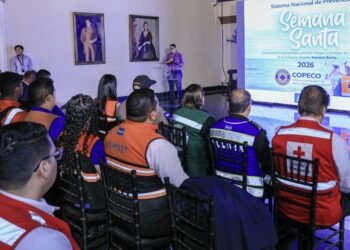 Honduras activa operativo de Semana Santa con 35 mil efectivos listos para proteger a los veraneantes