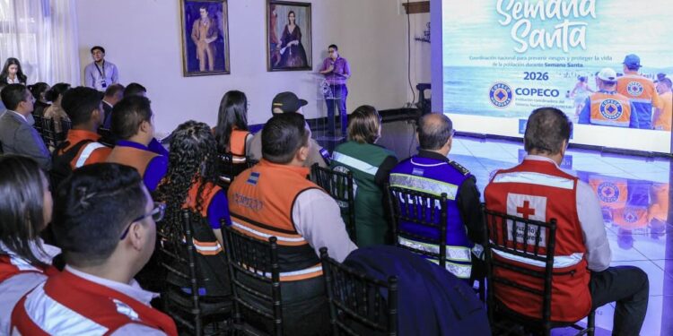 Honduras activa operativo de Semana Santa con 35 mil efectivos listos para proteger a los veraneantes