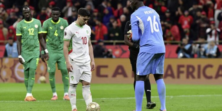 ¡Escándalo! La CAF le quitó el título de la Copa Africana a Senegal y se lo entregó a Marruecos