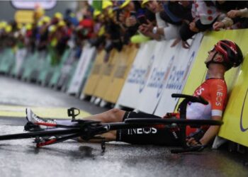 El calor extremo amenaza la continuidad y seguridad del Tour de Francia, alertan los expertos