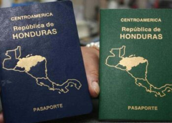 ¡Aferrados a las mieles del poder! Exfuncionarios son emplazados por cancillería para devolver pasaportes diplomáticos