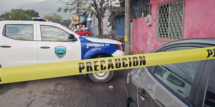 ¡Imparable violencia! Pistoleros le arrebatan la vida a vendedor de carros en SPS