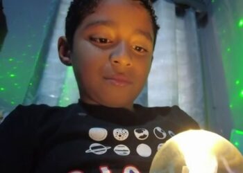 ¡Orgullo! Niño prodigio hondureño gana premio internacional en ciencia espacial