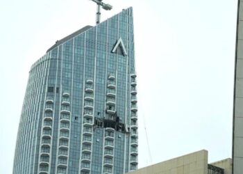 ¡Y dijeron que no! Dubái reporta ataque con drones iraníes a hoteles y residencias de lujo
