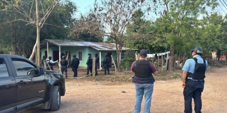 12 allanamientos simultáneos se registran en Olanchito, Yoro