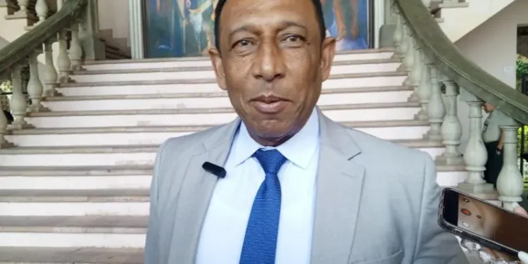 Jefe de bancada del Partido Nacional se reunirá cada semana con el presidente Nasry Asfura
