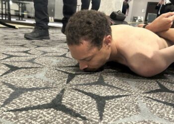 Quién es Cole Allen, el maestro californiano detenido por disparar en la cena de corresponsales de la Casa Blanca con Trump