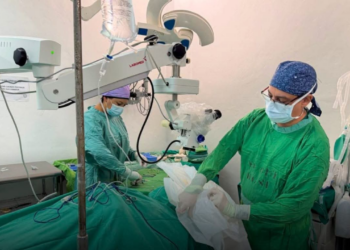 Gobierno de Asfura inicia reducción de mora quirúrgica oftalmológica para más de mil pacientes