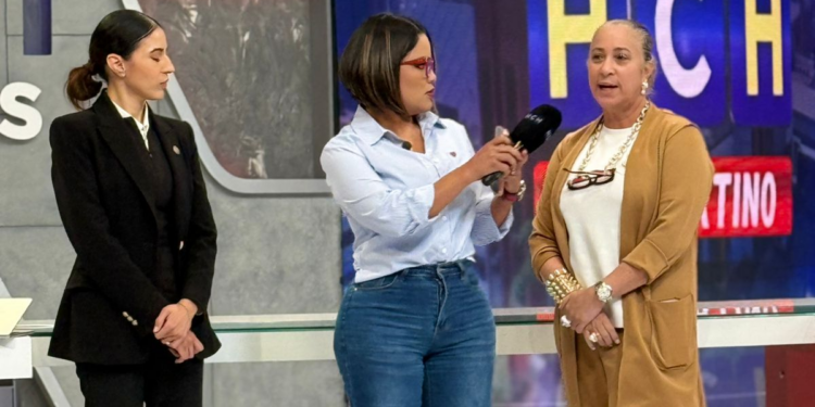 Vicealcaldesa de Guanaja llega a HCH a denunciar que “No hay seguridad” para desarrollar elecciones y afirma que la candidata liberal andaba con gasolina provocando quemas
