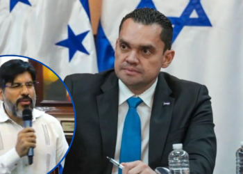 Tomás Zambrano dice que juicio político permitió detener grave distorsión de la justicia; exfiscal Zelaya le responde cuestionando por qué se absolvió a implicado en “Mascarillazo”