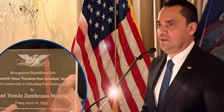 “Los socialistas no respetan las leyes ni las familias”: Presidente Zambrano recibe premio en Estados Unidos por su compromiso con la democracia y la libertad