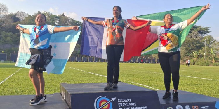 Honduras asegura dos plazas en tiro con arco en los JCC 2026