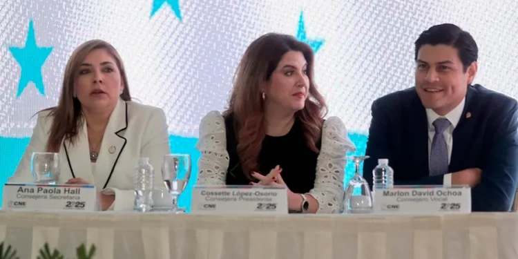 Cossette López y Ana Paola Hall, las testigos en la audiencia de Juicio Político contra el consejero Marlon Ochoa