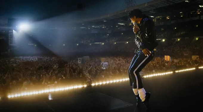 Biopic de Michael Jackson no aborda las acusaciones de abuso y desata polémica