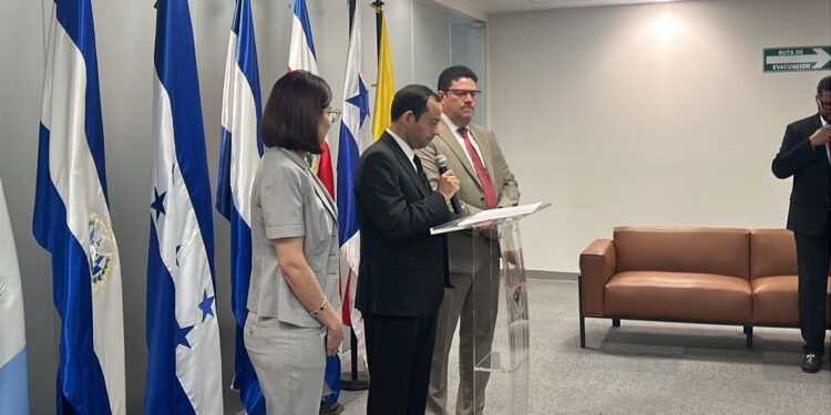 CNBS asegura que el sistema financiero está “sólido” tras visita del FMI
