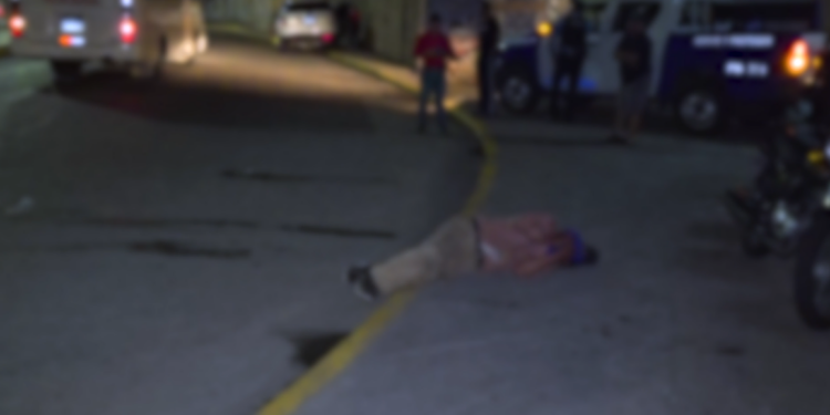 Abuelito bajo los efectos del alcohol se salva de morir tras ser atropellado por motociclista | Móvil Emergencia TGU