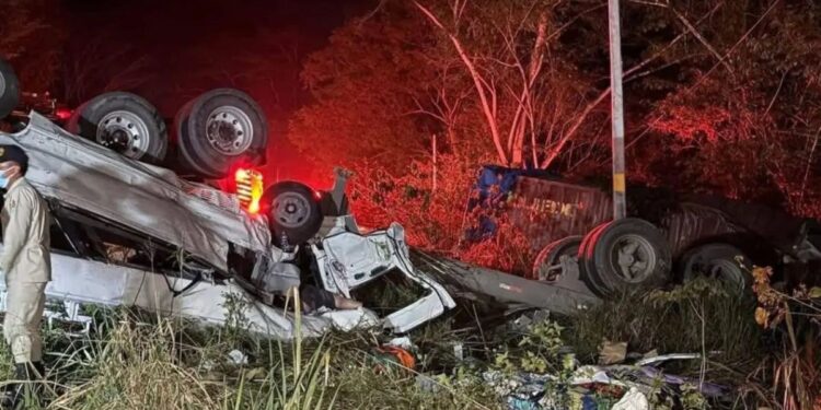 DNTV anuncia sanciones contra dueño de rastra que habría ocasionado tragedia vial en Quimistán, Santa Bárbara