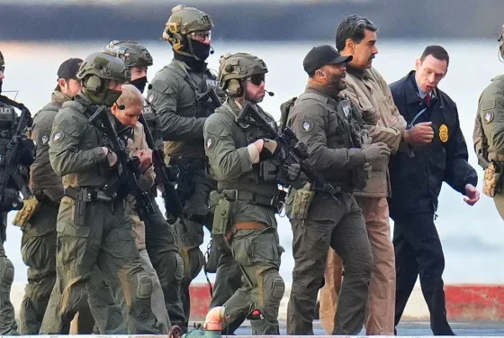 Arrestan a soldado de las fuerzas especiales de EE.UU. que participó en la captura de Maduro por una apuesta