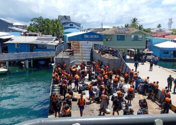 300 efectivos de las Fuerzas Armadas desplegados en Guanaja para garantizar orden en comicios municipales