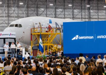 Aeroman inaugura en El Salvador el centro de aeromantenimiento más grande de América