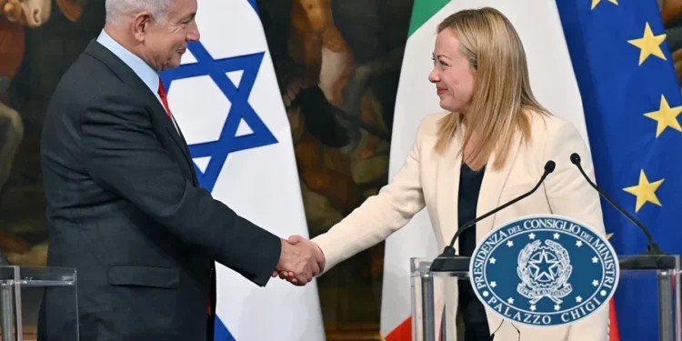 Italia suspende la renovación «automática» del acuerdo de Defensa con Israel