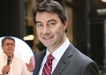 ¡En exclusiva! “El no es un criminal convicto”: Renato Stabile brinda detalles sobre eliminación de acusación sobre expresidente JOH