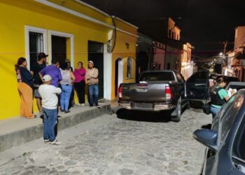 Pistoleros persiguen y matan a dos hombres en el barrio El Calvario en Santa Rosa de Copán