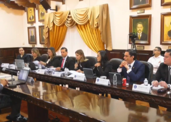 Magistrado Flores Urrutia denuncia en audiencia de Juicio Político que Mario Morazán abandonó sesión para no conocer solicitud de Jorge Cálix