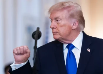 Trump dice que está preparado para lanzar un duro ataque contra Irán si fracasa el diálogo