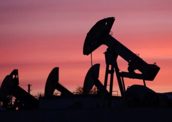 El precio del petróleo se dispara tras la advertencia de Trump sobre un bloqueo prolongado a Irán