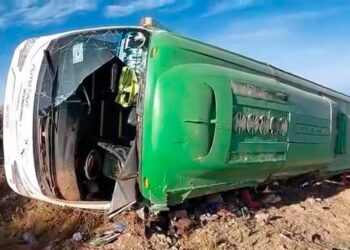 Al menos 9 muertos y 22 heridos en un fuerte accidente de autobús en el sur de Bolivia