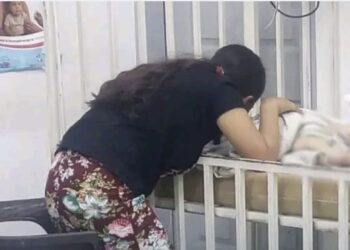 Investigan extrañas muertes de tres menores tras vacunación en diferentes zonas del país