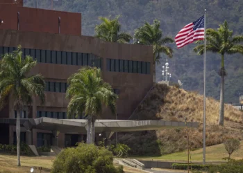 EE.UU. designa a John Barrett como encargado de negocios en Venezuela en reemplazo de Dogu