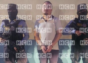 ¡De Rusia a las bartolinas! cae extraditable acusado de fraude y sustracción de bienes en la zona norte
