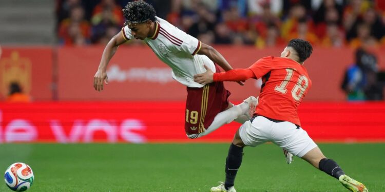 Investigan gritos racistas en el partido España-Egipto