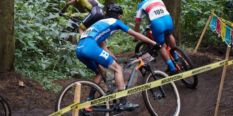 Honduras hace historia con el primer equipo UCI Continental