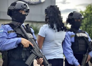 Policía de Honduras investiga un presunto secuestro que habría sido simulado por una menor