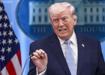 Trump, a solo unas horas de que acabe su ultimátum a Irán: «Esta noche morirá toda una civilización para no volver jamás»