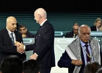 ¡Que cuadro! Federativo palestino rechazó darle la mano a dirigente de Israel en evento de la FIFA